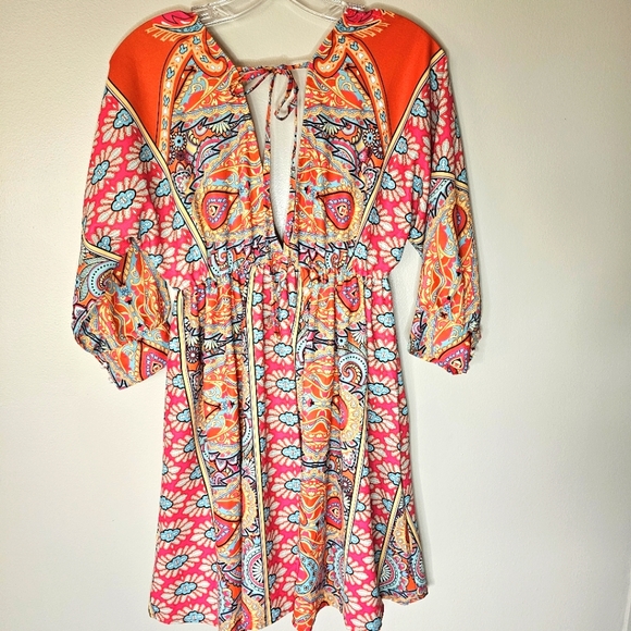 Vibrant Boho Print Mini Dress Deep Vneck 3/4 Sleeve Size Small - Picture 7 of 10